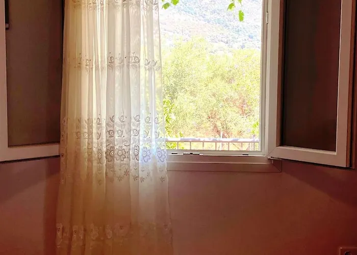 Bee - *